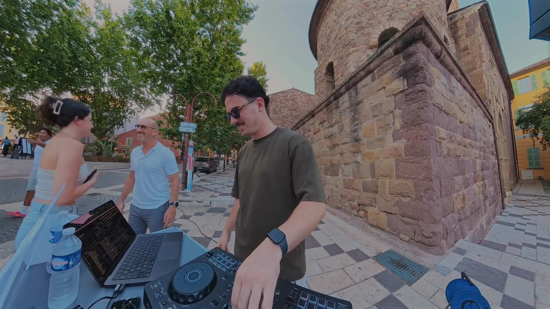 Extrait du set House Mix in the French Riviera Vol.3, Enzo Cartier