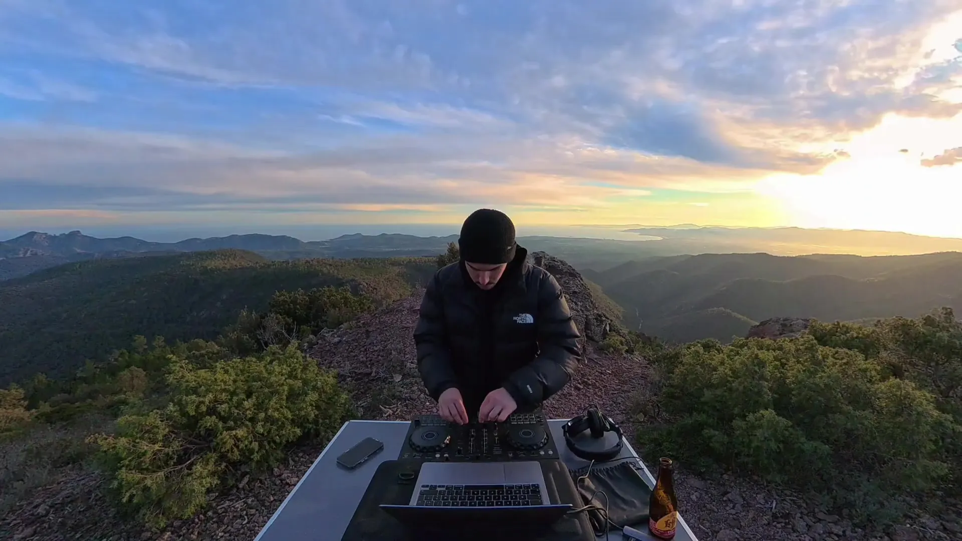 Extrait du set Sunset Mix · LUAN x Enzo Cartier, Enzo Cartier
