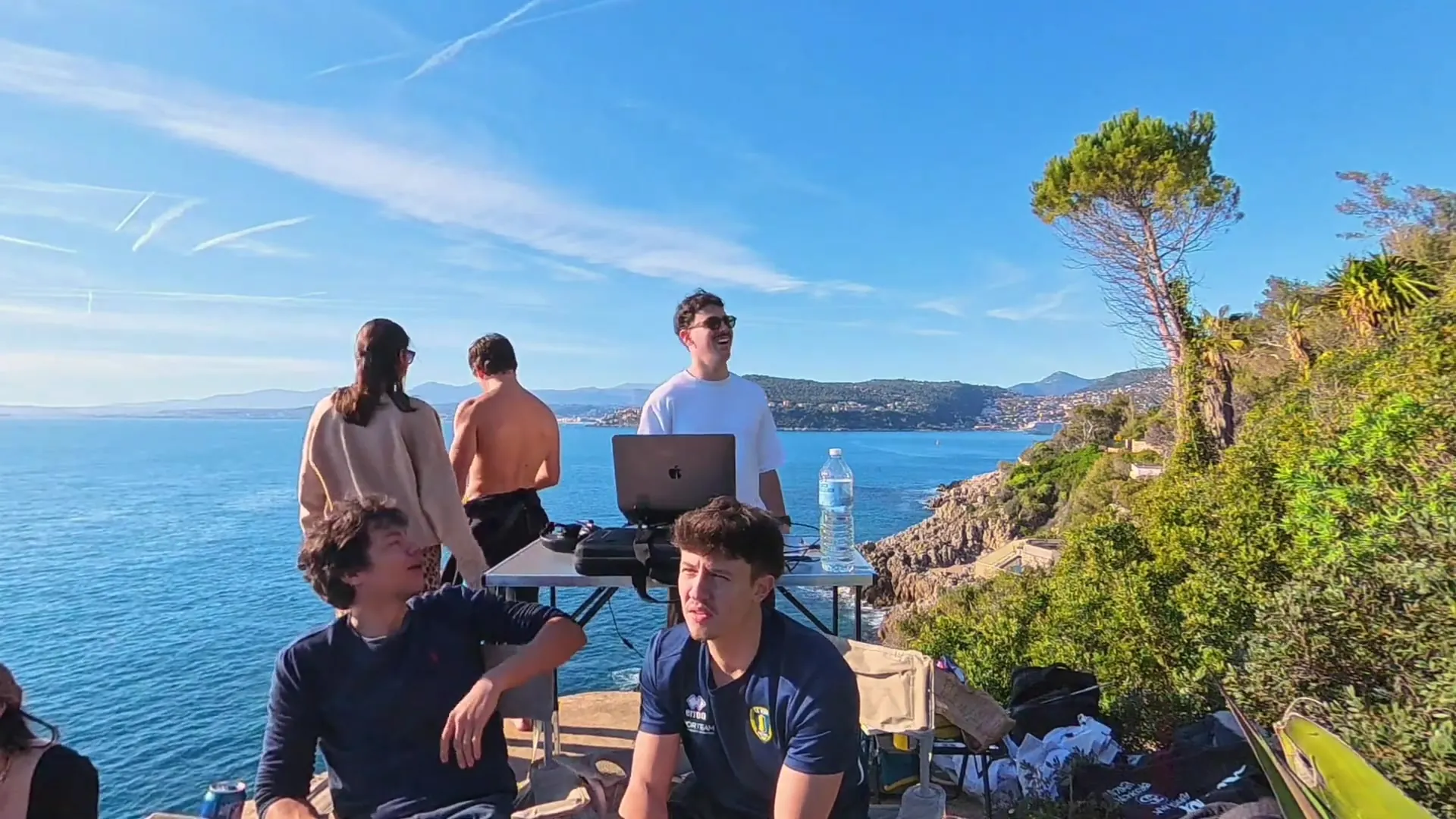 House Mix in the French Riviera, And Friends